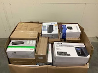 Pallet noodstroomvoorzieningen - retourgoederen - 48 items - afbeelding 5 van  7