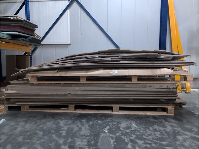 Pallet o.a. akoestisch vilt - afbeelding 3 van  6