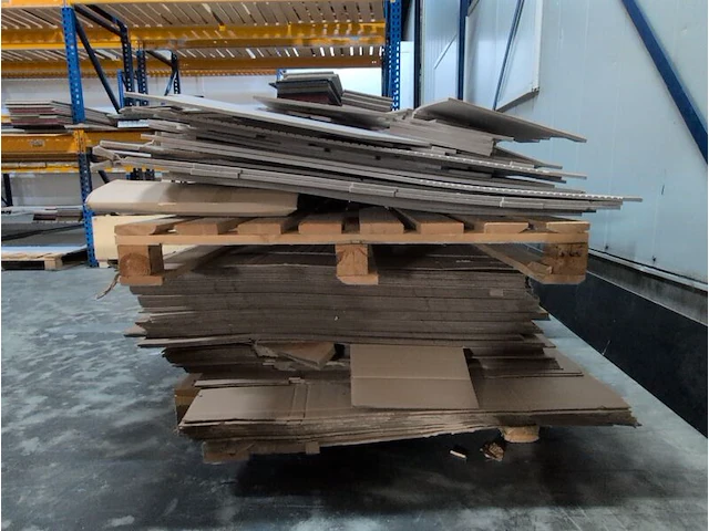 Pallet o.a. akoestisch vilt - afbeelding 5 van  6