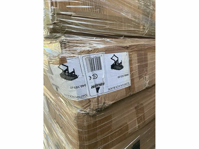Pallet | o.a. cougar voetbaltafels - afbeelding 2 van  15