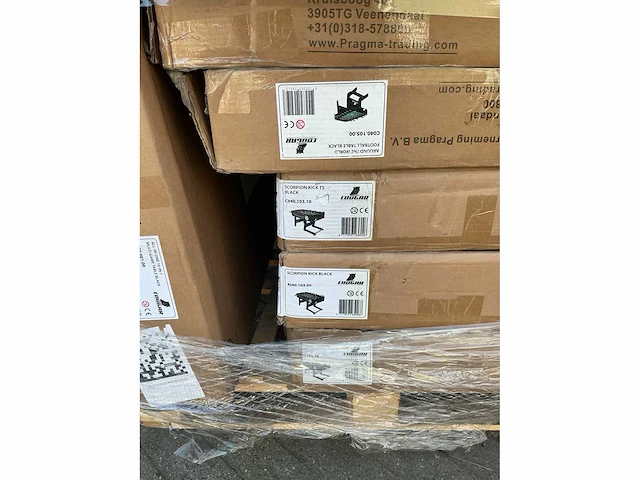 Pallet | o.a. speeltafels - afbeelding 3 van  16