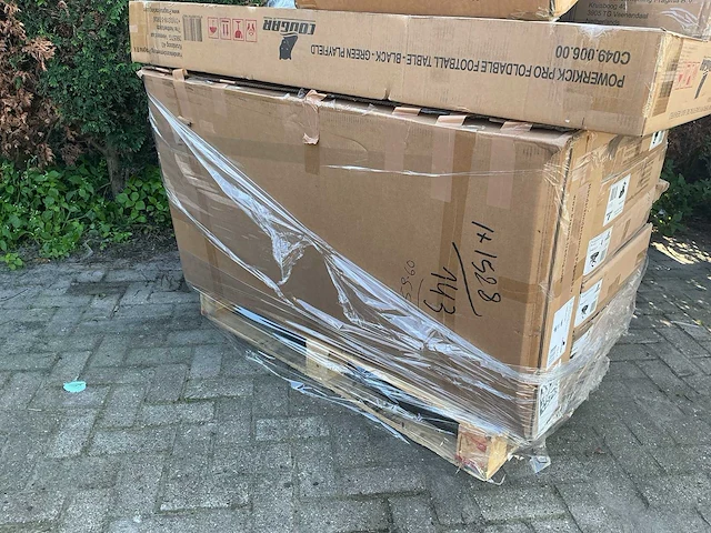 Pallet | o.a. speeltafels - afbeelding 7 van  16