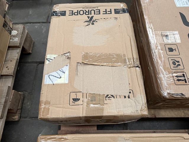Pallet (online) winkelvoorraad diversen ff europe - afbeelding 4 van  7