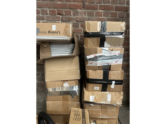 Pallet (online) winkelvoorraad, living nine - afbeelding 4 van  5