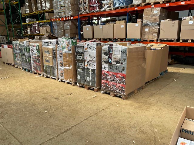 Pallet overstock (22x) - afbeelding 1 van  52