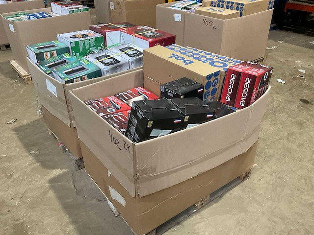 Pallet overstock (2x) - afbeelding 1 van  3