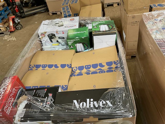 Pallet overstock (8x) - afbeelding 2 van  17