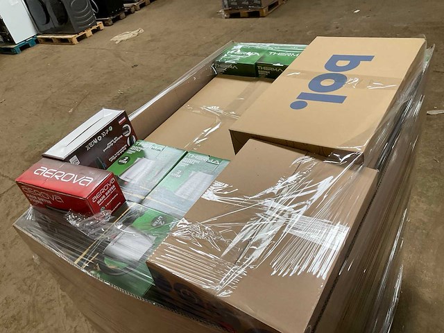 Pallet overstock (8x) - afbeelding 14 van  17