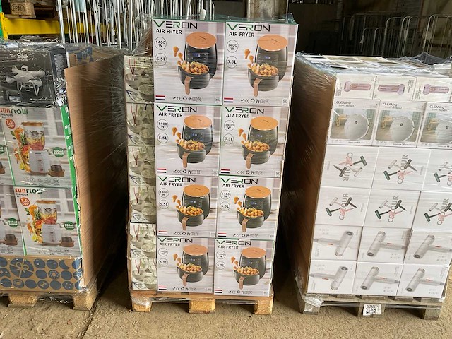 Pallet overstock (9x) - afbeelding 25 van  27