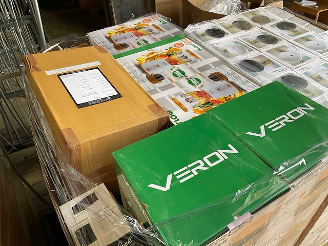 Pallet overstock (9x) - afbeelding 26 van  27