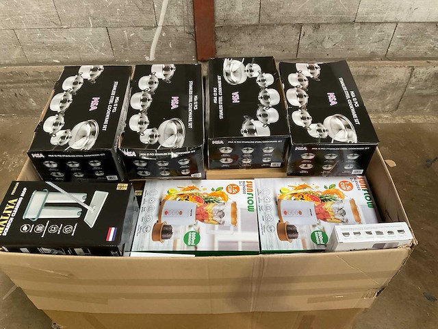 Pallet overstock - afbeelding 1 van  8