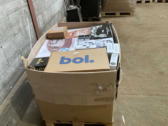 Pallet overstock - afbeelding 4 van  7