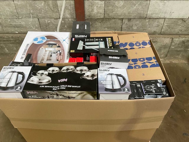 Pallet overstock - afbeelding 1 van  5