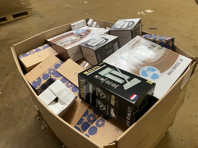 Pallet overstock - afbeelding 4 van  6