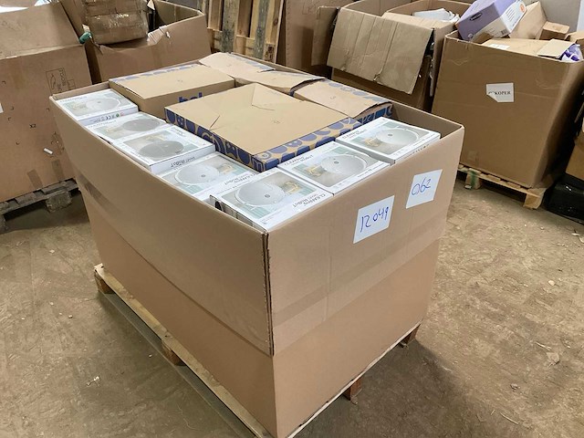 Pallet overstock - afbeelding 3 van  5