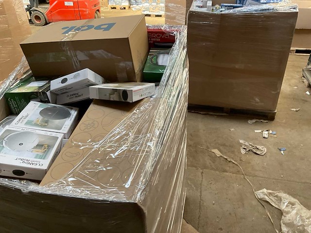 Pallet overstock - afbeelding 1 van  8