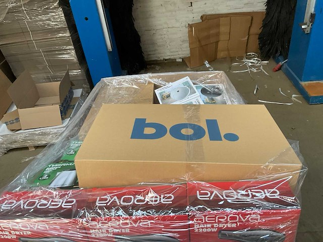 Pallet overstock - afbeelding 5 van  8