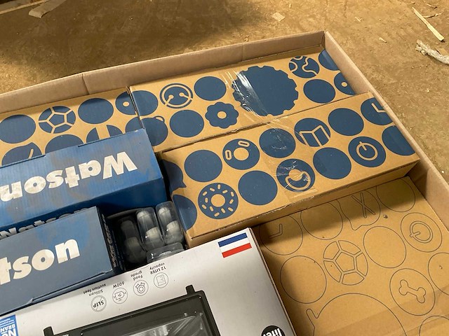 Pallet overstock - afbeelding 8 van  11