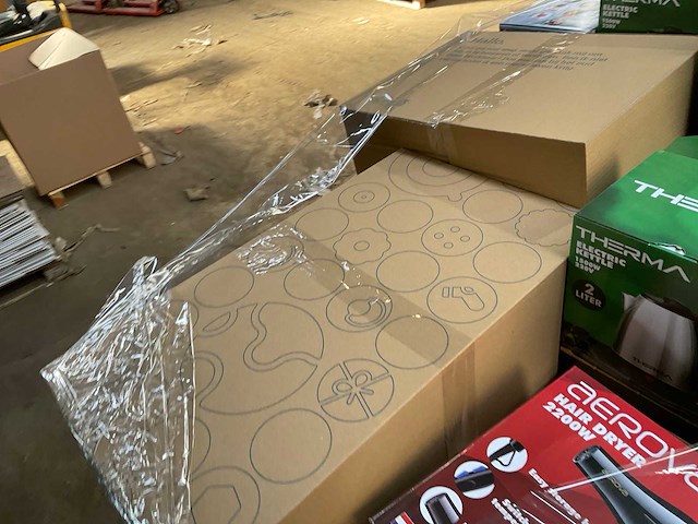 Pallet overstock - afbeelding 2 van  5