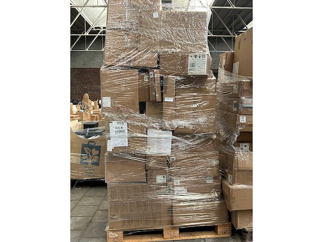 Pallet paco home design verlichting ca. 51 lampen - afbeelding 1 van  7