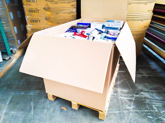 Pallet pakketten 101 kg - afbeelding 6 van  14