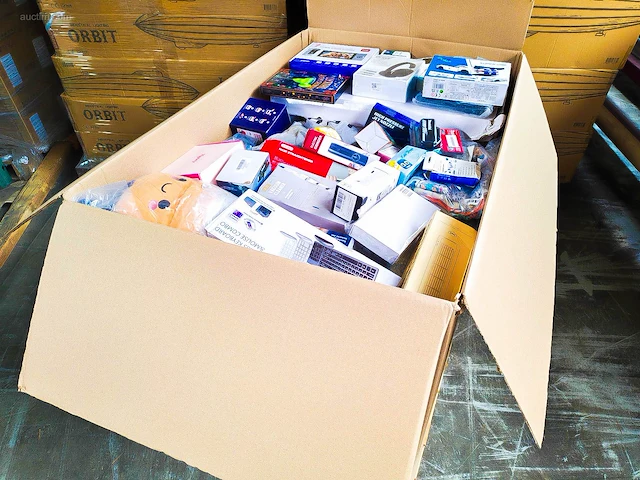Pallet pakketten 101 kg - afbeelding 1 van  14