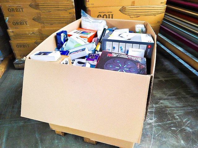 Pallet pakketten 117 kg - afbeelding 1 van  12
