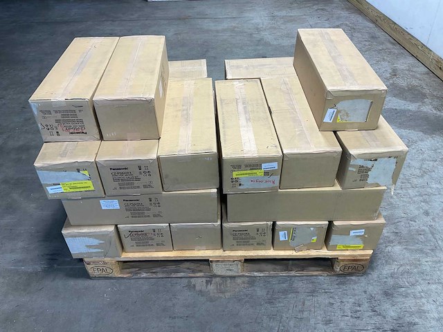 Pallet panasonic - cz-p56hr3 omschakelmodule 5,6 kw - afbeelding 3 van  5