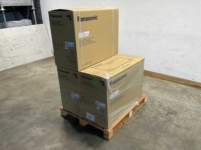 Pallet panasonic buitenunit - single-split cu-z50zke – 5kw - r32 - afbeelding 1 van  9