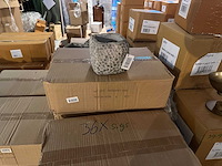 Pallet partij woondecoratie – mix van lampen, vazens & decoratie (partijhandel) - afbeelding 3 van  4