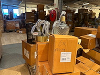 Pallet partij woondecoratie – mix van lampen, vazens & decoratie (partijhandel) - afbeelding 5 van  8