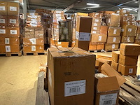 Pallet partij woondecoratie – mix van lampen, vazens & decoratie (partijhandel) - afbeelding 8 van  8