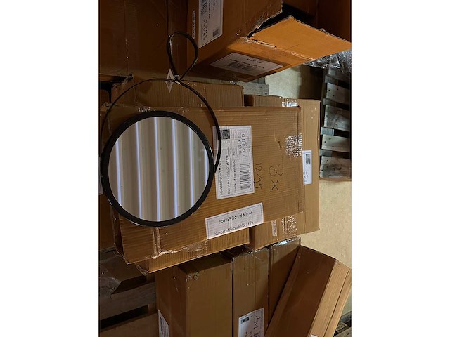 Pallet partij woondecoratie – mix van lampen, vazens & decoratie (partijhandel) - afbeelding 4 van  4