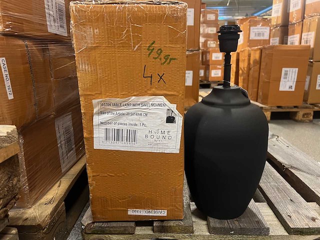 Pallet partij woondecoratie – mix van lampen, vazens & decoratie (partijhandel) - afbeelding 2 van  4