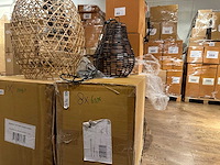Pallet partij woondecoratie – mix van lampen, vazens & decoratie (partijhandel) - afbeelding 2 van  4