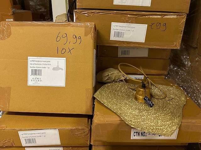 Pallet partij woondecoratie – mix van lampen, vazens & decoratie (partijhandel) - afbeelding 4 van  4