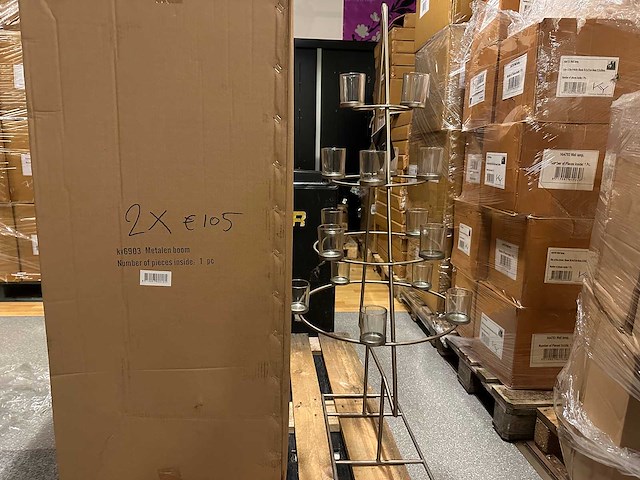 Pallet partij woondecoratie – mix van lampen, vazens & decoratie (partijhandel) - afbeelding 2 van  4