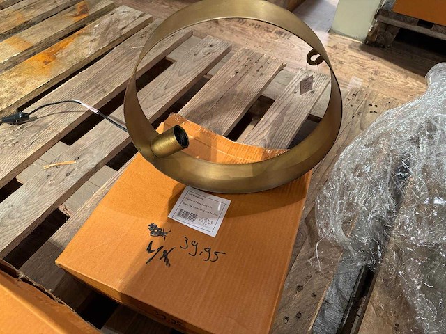 Pallet partij woondecoratie – mix van lampen, vazens & decoratie (partijhandel) - afbeelding 8 van  8