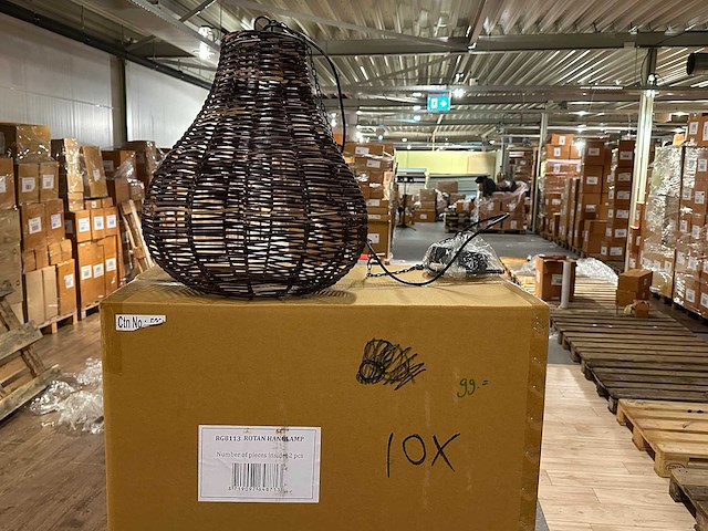 Pallet partij woondecoratie – mix van lampen, vazens & decoratie (partijhandel) - afbeelding 2 van  2