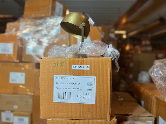 Pallet partij woondecoratie – mix van lampen, vazens & decoratie (partijhandel) - afbeelding 1 van  6