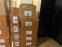 Pallet partij woondecoratie – mix van lampen, vazens & decoratie (partijhandel) - afbeelding 1 van  5