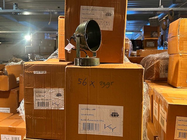 Pallet partij woondecoratie – mix van lampen, vazens & decoratie (partijhandel) - afbeelding 2 van  3