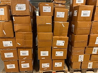 Pallet partij woondecoratie – mix van lampen, vazens & decoratie (partijhandel) - afbeelding 1 van  3