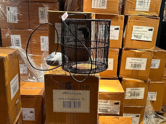 Pallet partij woondecoratie – mix van lampen, vazens & decoratie (partijhandel) - afbeelding 3 van  4