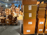 Pallet partij woondecoratie – mix van lampen, vazens & decoratie (partijhandel) - afbeelding 1 van  4