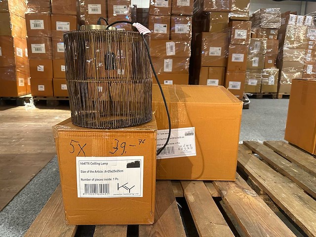 Pallet partij woondecoratie – mix van lampen, vazens & decoratie (partijhandel) - afbeelding 3 van  5