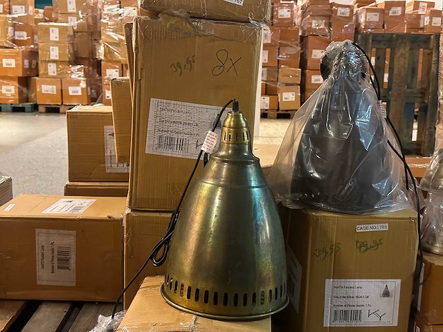 Pallet partij woondecoratie – mix van lampen, vazens & decoratie (partijhandel) - afbeelding 2 van  4