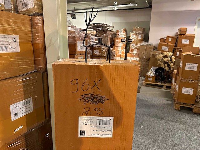 Pallet partij woondecoratie – mix van lampen, vazens & decoratie (partijhandel) - afbeelding 2 van  6