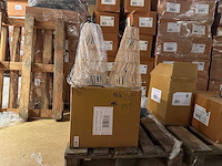 Pallet partij woondecoratie – mix van lampen, vazens & decoratie (partijhandel) - afbeelding 3 van  6