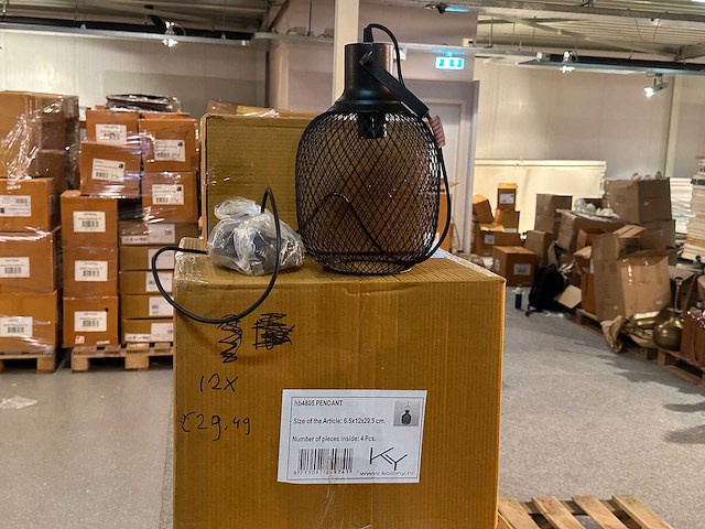 Pallet partij woondecoratie – mix van lampen, vazens & decoratie (partijhandel) - afbeelding 3 van  6